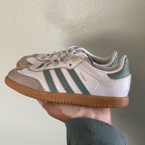 Adidas og samba silver green and white kids shoes size 10